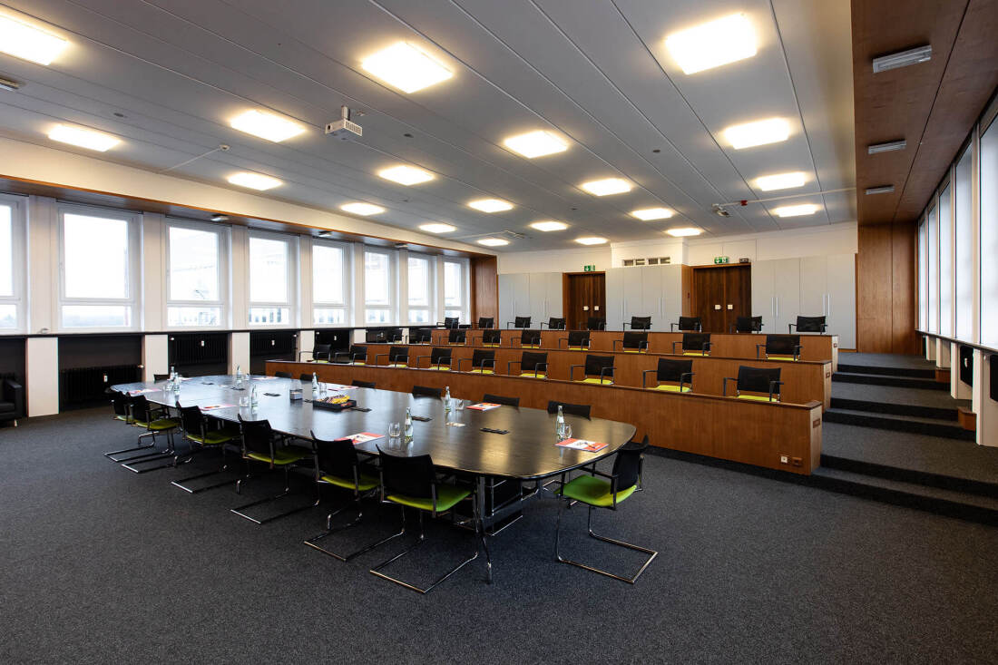 图片8.jpg 图片8.jpg